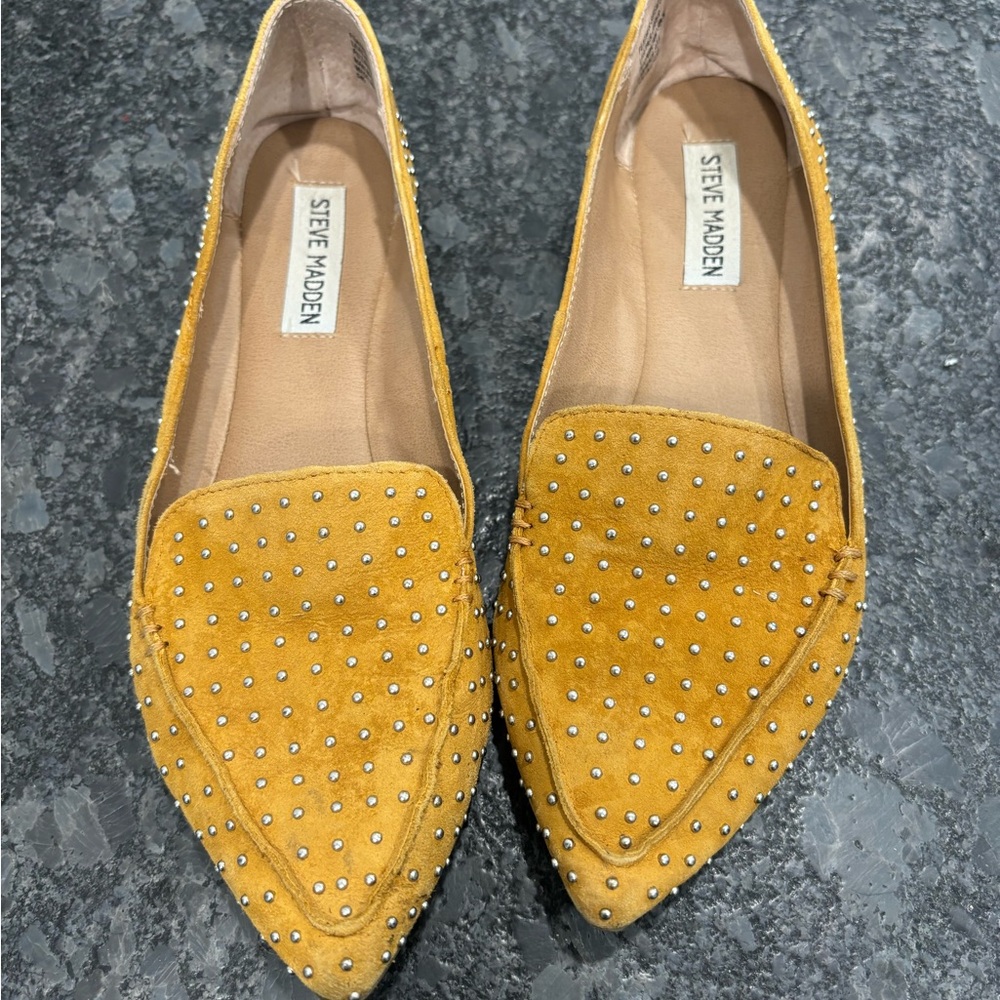 Steve Madden studded flat